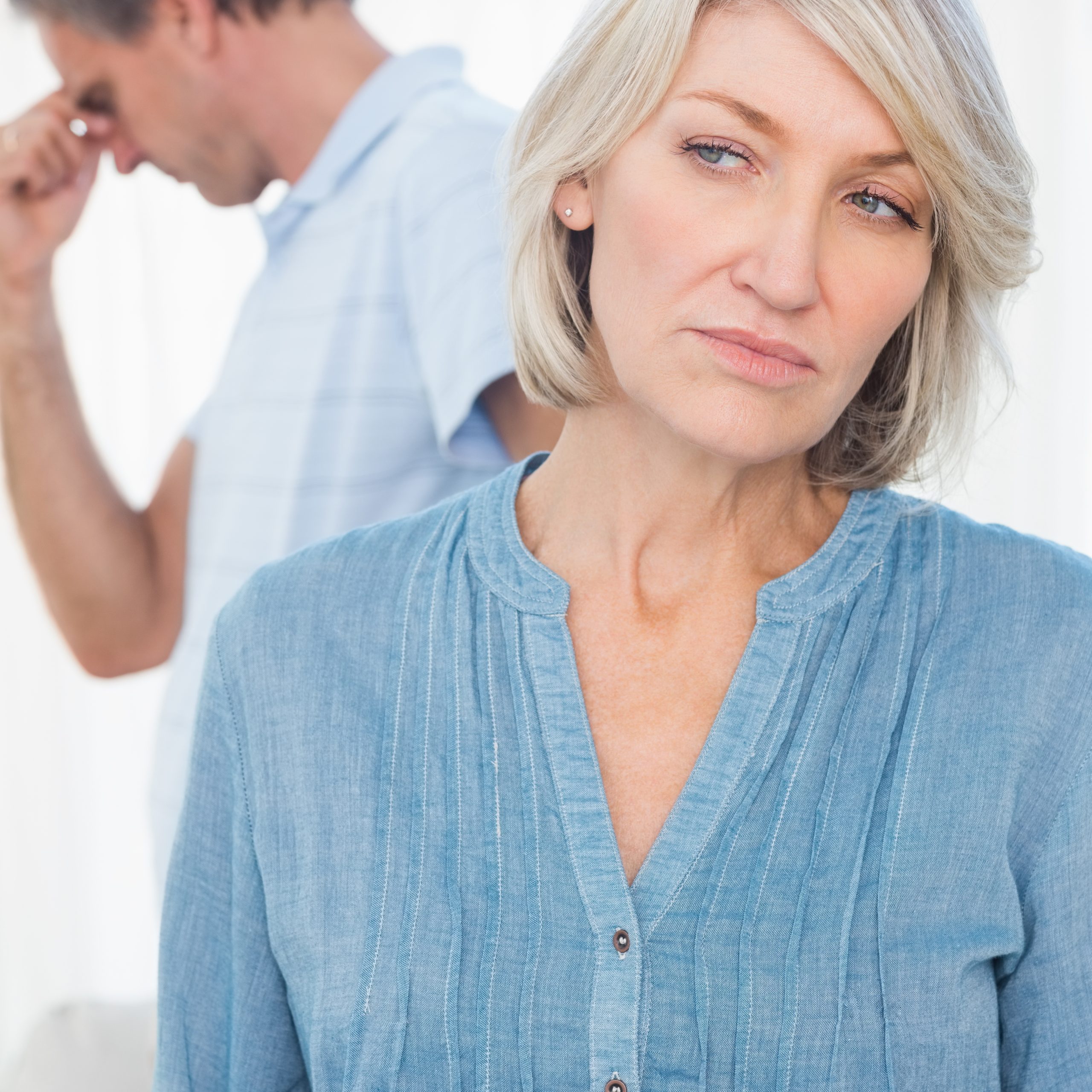 איך פצעי הילדות נכנסים לחדר השינה הזוגי.